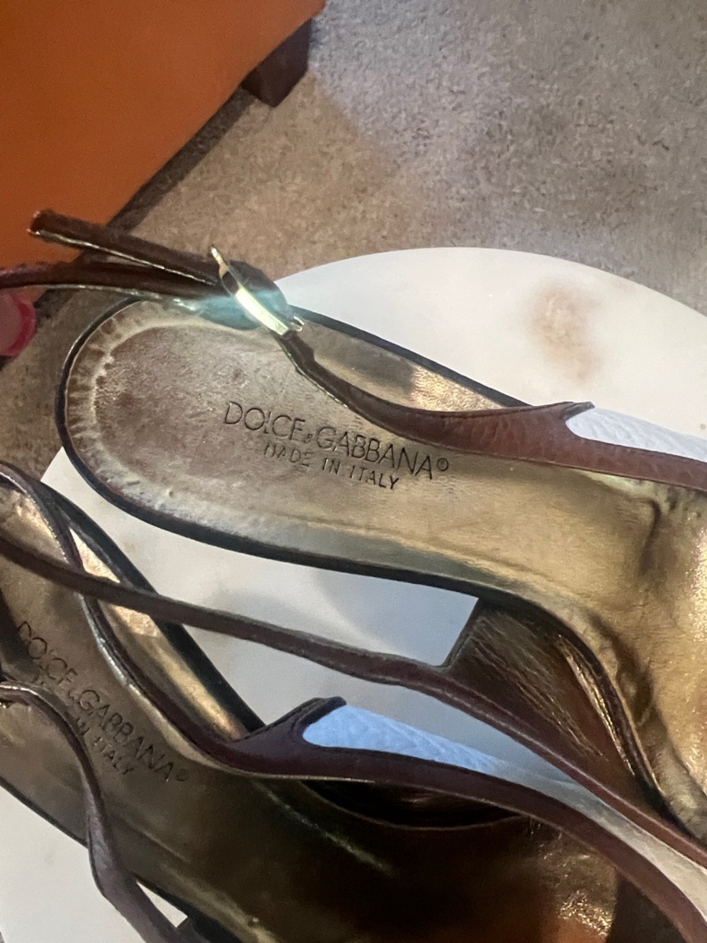 White and Brown Pointed Slingback Heels with Gold Hardware - Picture 3 of 5